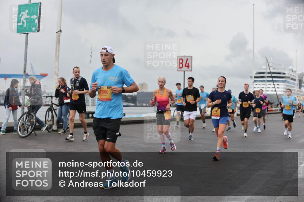 13.09.2026 - Kiel Lauf Andreas Tolksdorf http://msf.ph/oto/10459923 13.09.2026 12:00:52 Kiellinie 39, 7660, 4, 2400 meine-sportfotos.de
