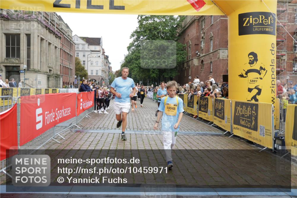 13.09.2026 - Kiel Lauf Yannick Fuchs http://msf.ph/oto/10459971 13.09.2026 09:51:58 Ziel 803, 896, 1100, 1899, 4230, 7007, 8729, 10048, 11300, 11444, 11445, 11832, 11834, 12630, 714, 840, 1309, 1967, 1999, 2002, 2483, 3089, 3674, 4615, 4822, 4907, 5595, 5913, 6057, 6188, 6648, 7302, 7622, 8097, 8150, 9829, 9833, 11143, 11173, 11233, 11494, 11552, 11997, 12107, 3476, 3832, 4132, 4166, 4666, 4883, 6471, 6625, 6867, 7347, 7494, 9616, 10371, 10620, 11580, 12068, 940, 956, 2483, 3089, 5731, 5913, 6363, 8150, 11143, 11852 meine-sportfotos.de