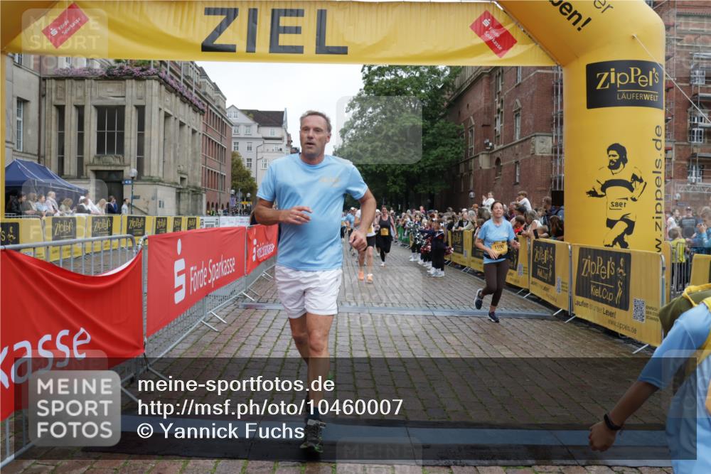 13.09.2026 - Kiel Lauf Yannick Fuchs http://msf.ph/oto/10460007 13.09.2026 09:52:00 Ziel 803, 896, 1100, 1899, 4132, 4230, 7007, 8729, 9616, 10048, 11300, 11444, 11445, 11832, 11834, 12630, 714, 840, 1309, 1967, 1999, 2002, 2483, 3674, 4615, 4822, 4907, 5595, 6057, 6188, 6648, 7302, 7622, 8097, 8150, 9829, 9833, 11143, 11173, 11233, 11494, 11552, 11997, 12107, 180, 3476, 3832, 4166, 4666, 4883, 6471, 6625, 6867, 7347, 7494, 7719, 10371, 10620, 11130, 11580, 12068, 940, 956, 2483, 3089, 4615, 5731, 5913, 6363, 8150, 11143, 11552, 11852 meine-sportfotos.de