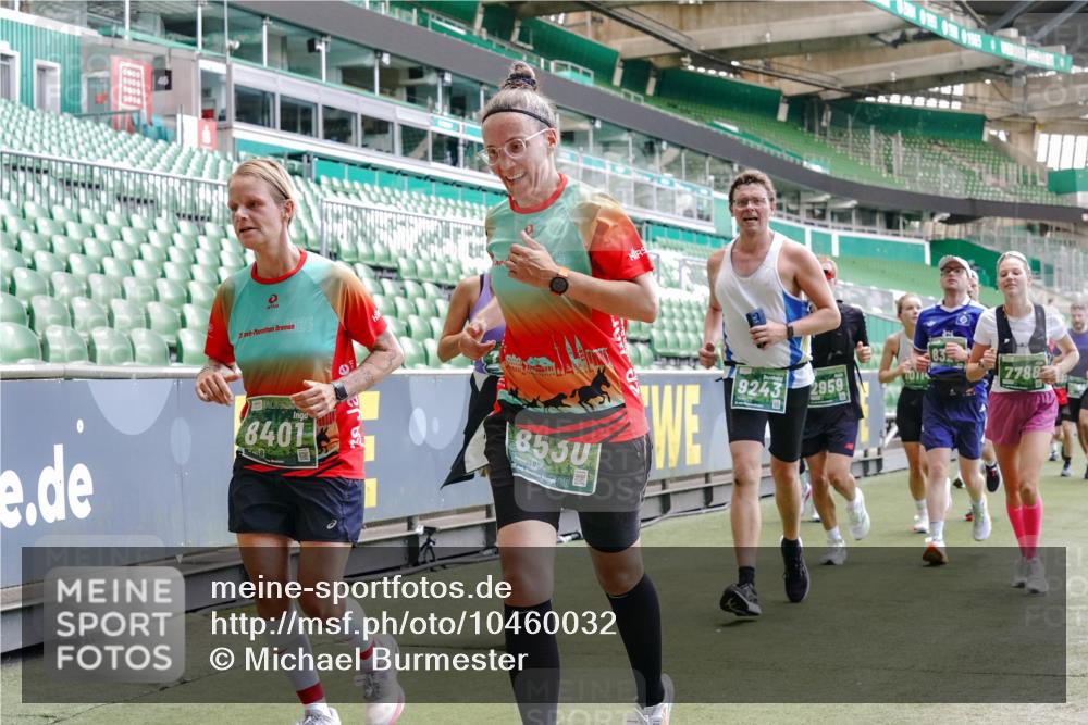 13.09.2026 - 21. swb-Marathon Bremen Michael Burmester http://msf.ph/oto/10460032 13.09.2026 13:12:03 Laufen im Stadion 118, 265, 373, 514, 581, 703, 843, 984, 1113, 1226, 1286, 1334, 1435, 1738, 1849, 1851, 1936, 1952, 2005, 2248, 2264, 2281, 2299, 2330, 2333, 2336, 2353, 2375, 2377, 2398, 2426, 2432, 2443, 2505, 2531, 2589, 2659, 2669, 2673, 2684, 2765, 2784, 2804, 2815, 2822, 2836, 2850, 2860, 2895, 2907, 2963, 2966, 2975, 2976, 3026, 3027, 3079, 3082, 3143, 3155, 3159, 3174, 3207, 3308, 3328, 3349, 3352, 3409, 3434, 3470, 3549, 551 meine-sportfotos.de