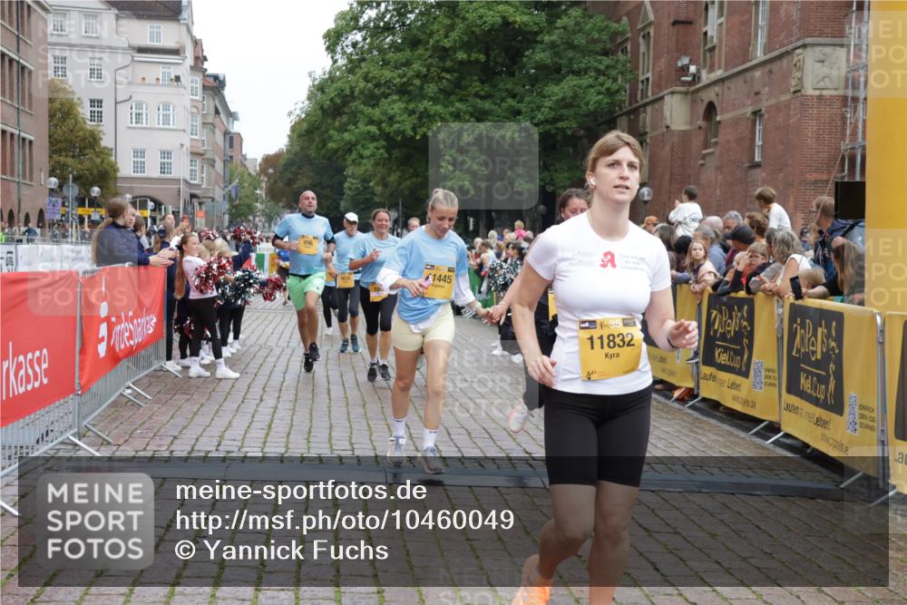 13.09.2026 - Kiel Lauf Yannick Fuchs http://msf.ph/oto/10460049 13.09.2026 09:52:02 Ziel 896, 1100, 1899, 4132, 4230, 8729, 9616, 10048, 11300, 11444, 11445, 11832, 12630, 714, 803, 840, 1309, 1967, 1999, 2002, 3674, 4230, 4615, 4822, 4907, 5595, 6057, 6188, 6648, 7007, 7302, 7622, 8097, 9829, 9833, 11173, 11233, 11494, 11552, 11834, 12107, 180, 3476, 3832, 4166, 4666, 4883, 5032, 6471, 6625, 6867, 7347, 7494, 7719, 8992, 10371, 10620, 11130, 11580, 12068, 2483, 3089, 4615, 5731, 5913, 6363, 8150, 11143, 11233, 11494, 11552, 11852 meine-sportfotos.de