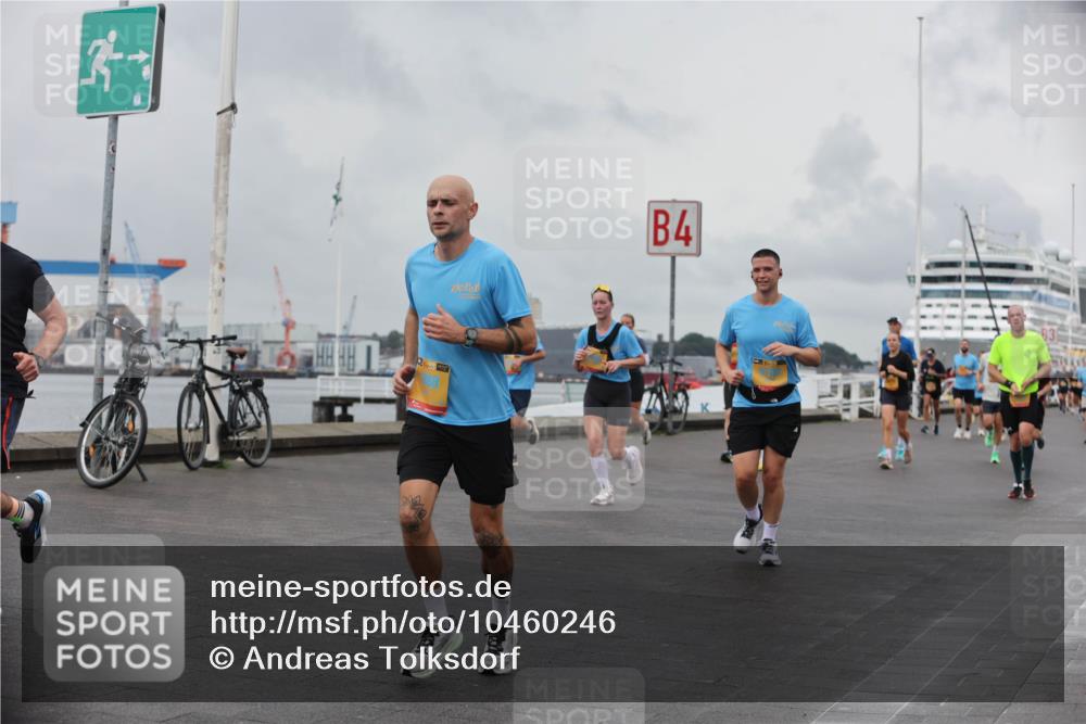 13.09.2026 - Kiel Lauf Andreas Tolksdorf http://msf.ph/oto/10460246 13.09.2026 12:01:06 Kiellinie 39, 4, 83 meine-sportfotos.de