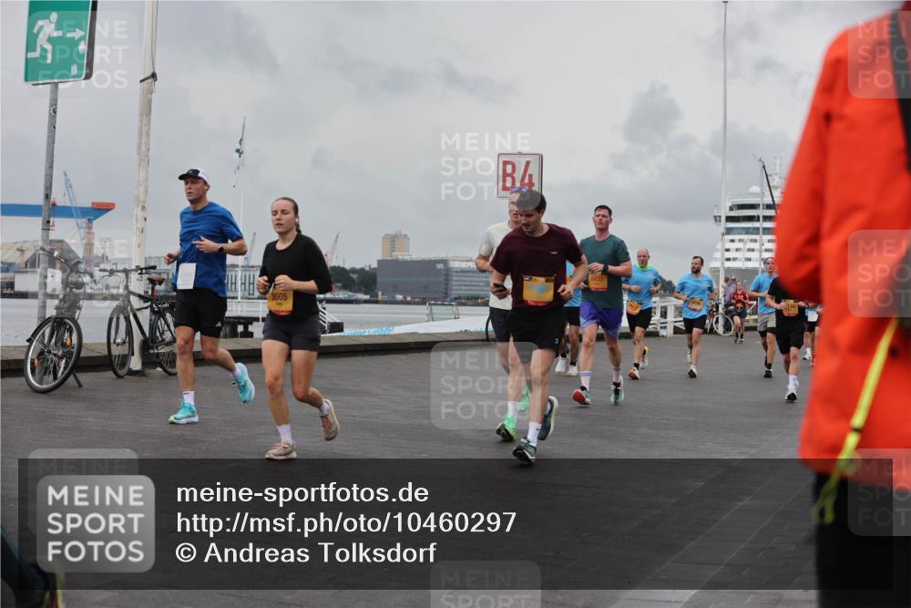 13.09.2026 - Kiel Lauf Andreas Tolksdorf http://msf.ph/oto/10460297 13.09.2026 12:01:12 Kiellinie 3605, 4, 8433 meine-sportfotos.de