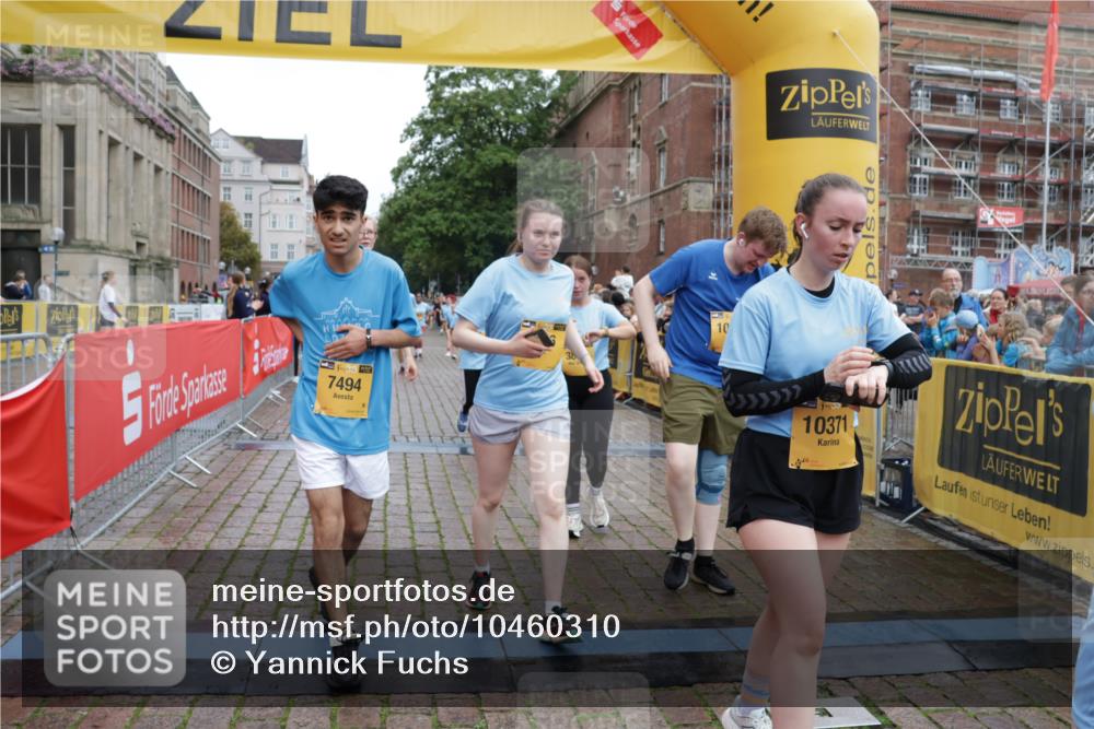13.09.2026 - Kiel Lauf Yannick Fuchs http://msf.ph/oto/10460310 13.09.2026 09:52:19 Ziel 180, 2924, 3476, 3832, 4166, 4666, 4883, 5032, 6471, 6625, 6867, 7347, 7494, 7719, 8992, 10371, 10620, 10746, 11130, 12068, 803, 896, 1100, 1309, 1899, 1967, 1999, 2002, 4132, 4230, 4883, 6625, 7007, 7302, 8729, 9616, 10048, 11300, 11444, 11445, 11580, 11832, 11834, 12630, 918, 919, 2157, 4412, 5736, 6432, 6601, 6679, 7742, 7867, 9892, 10259, 12282, 1309, 1967, 1999, 2002, 6188, 7302, 7622, 9829, 9833, 11173 meine-sportfotos.de