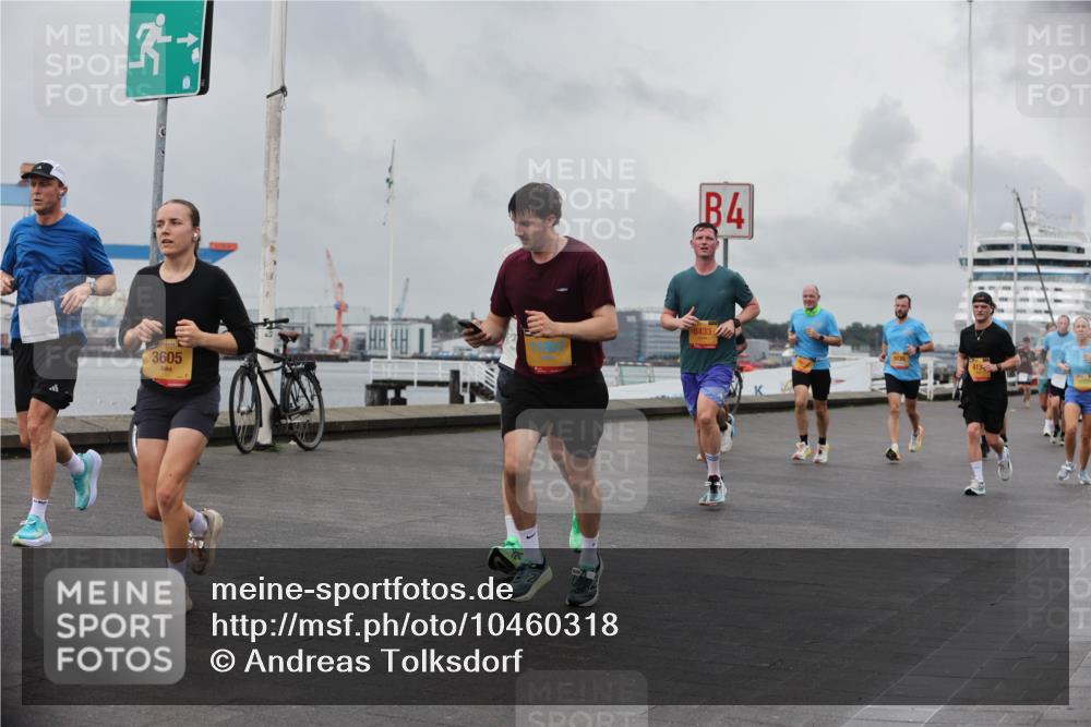 13.09.2026 - Kiel Lauf Andreas Tolksdorf http://msf.ph/oto/10460318 13.09.2026 12:01:13 Kiellinie 3605, 4, 8433 meine-sportfotos.de