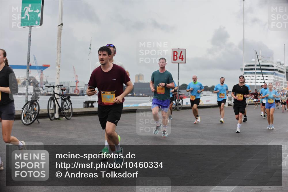 13.09.2026 - Kiel Lauf Andreas Tolksdorf http://msf.ph/oto/10460334 13.09.2026 12:01:13 Kiellinie 38, 4, 8433, 4134, 3 meine-sportfotos.de