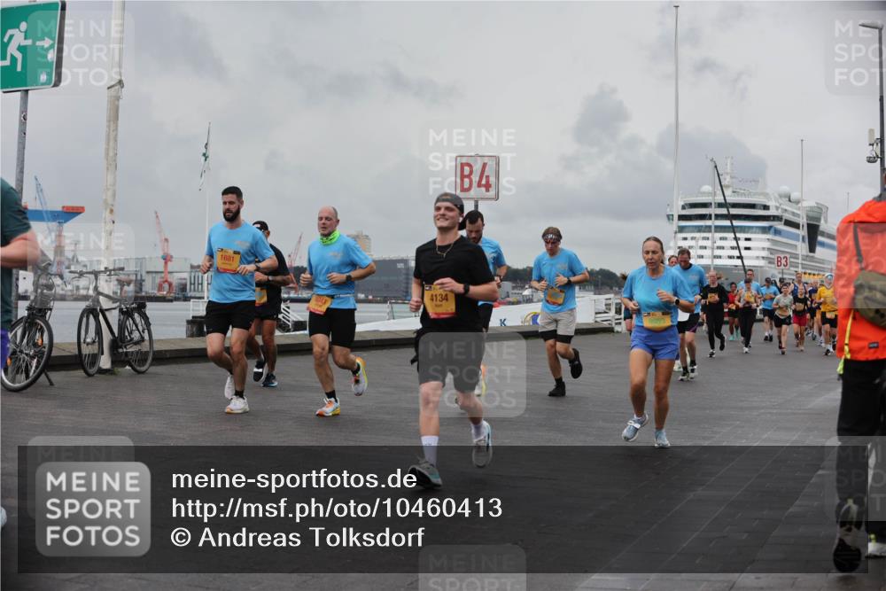 13.09.2026 - Kiel Lauf Andreas Tolksdorf http://msf.ph/oto/10460413 13.09.2026 12:01:15 Kiellinie 1681, 4134, 4, 9953, 3 meine-sportfotos.de