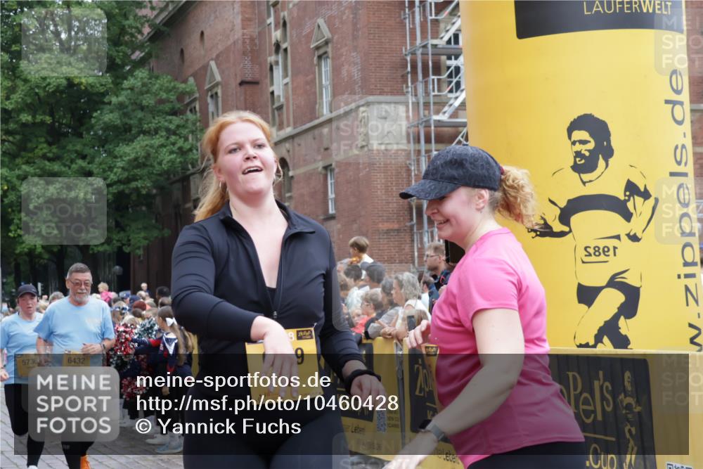 13.09.2026 - Kiel Lauf Yannick Fuchs http://msf.ph/oto/10460428 13.09.2026 09:52:32 Ziel 918, 919, 2157, 2924, 5736, 6432, 6601, 6679, 7742, 7867, 8992, 9892, 10259, 10746, 12282, 180, 896, 1899, 3476, 3832, 4132, 4166, 4666, 4883, 5032, 6471, 6625, 6867, 7347, 7494, 7719, 8729, 8992, 9616, 10371, 10620, 11130, 11300, 11444, 11445, 11580, 11832, 12068, 291, 1092, 1395, 4412, 4671, 6241, 6613, 6845, 7394, 8068, 8851, 9345, 9565, 10280, 10798, 12258, 803, 1100, 4230, 7007, 10048, 11445, 11832, 11834, 12630 meine-sportfotos.de