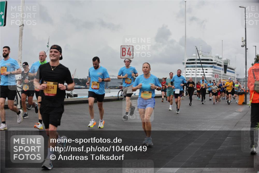13.09.2026 - Kiel Lauf Andreas Tolksdorf http://msf.ph/oto/10460449 13.09.2026 12:01:16 Kiellinie 1681, 4, 4134, 9735, 9953, 3 meine-sportfotos.de