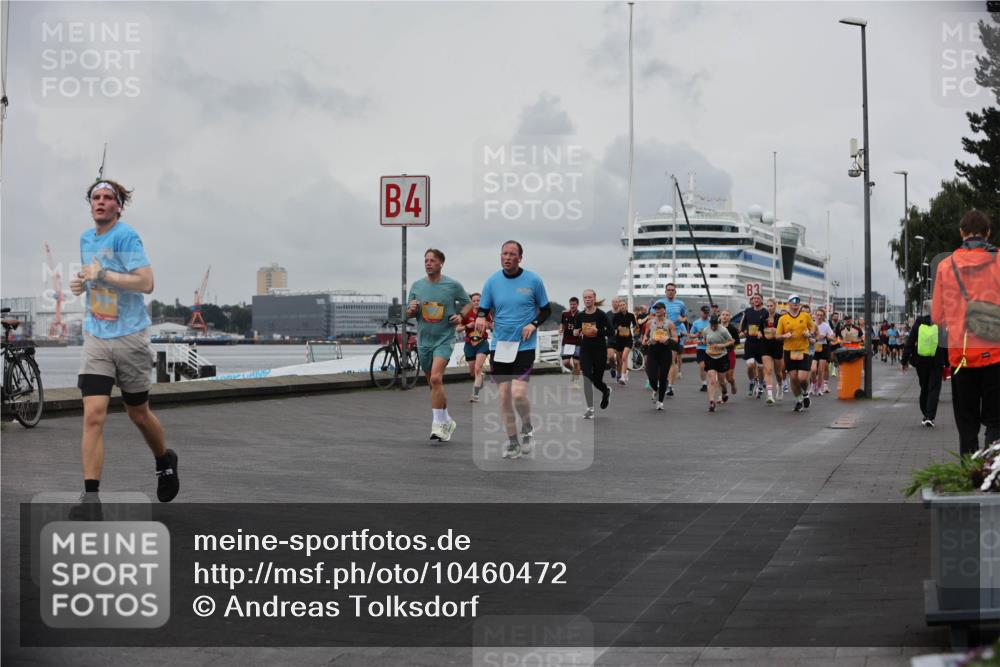 13.09.2026 - Kiel Lauf Andreas Tolksdorf http://msf.ph/oto/10460472 13.09.2026 12:01:18 Kiellinie 4, 3 meine-sportfotos.de