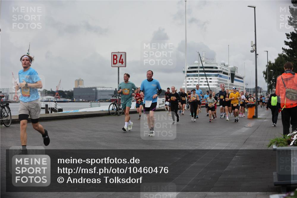 13.09.2026 - Kiel Lauf Andreas Tolksdorf http://msf.ph/oto/10460476 13.09.2026 12:01:18 Kiellinie 4, 3 meine-sportfotos.de