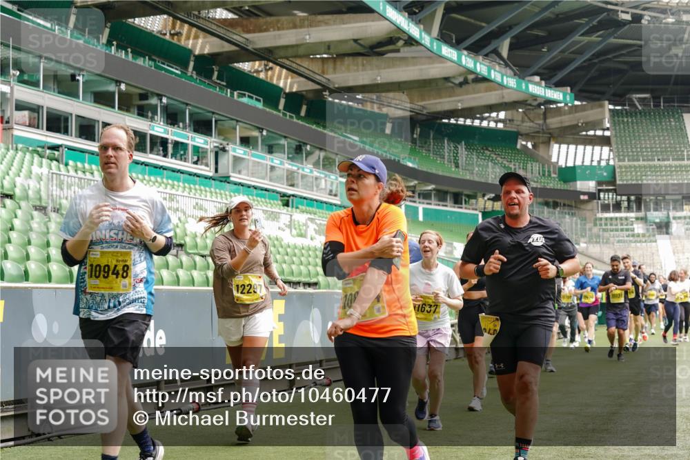 13.09.2026 - 21. swb-Marathon Bremen Michael Burmester http://msf.ph/oto/10460477 13.09.2026 10:34:15 Laufen im Stadion 10018, 10067, 10078, 10147, 10157, 10166, 10177, 10184, 10185, 10211, 10236, 10240, 10254, 10297, 10300, 10355, 10356, 10367, 10368, 10369, 10374, 10379, 10383, 10394, 10408, 10415, 10423, 10428, 10460, 10485, 10494, 10530, 10559, 10578, 10604, 10639, 10668, 10669, 10673, 10677, 10687, 10691, 10699, 10700, 10728, 10745, 10749, 10750, 10772, 10787, 10788, 10794, 10809, 10828, 10857, 10914, 10928, 11126, 11162, 11343, 11803, 11965, 10146, 10222 meine-sportfotos.de