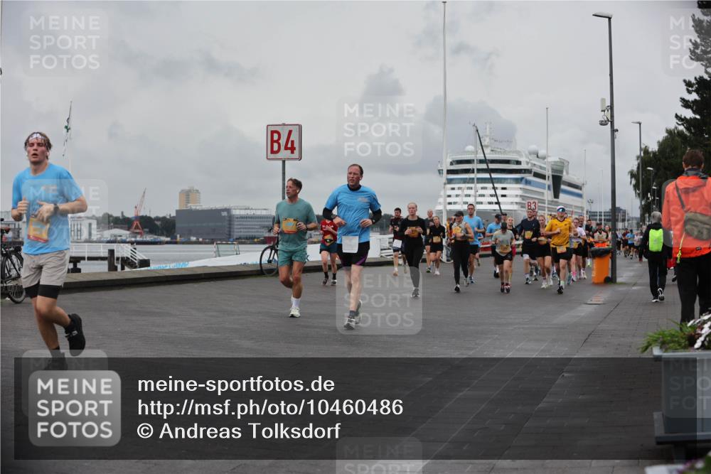 13.09.2026 - Kiel Lauf Andreas Tolksdorf http://msf.ph/oto/10460486 13.09.2026 12:01:19 Kiellinie 4, 3 meine-sportfotos.de