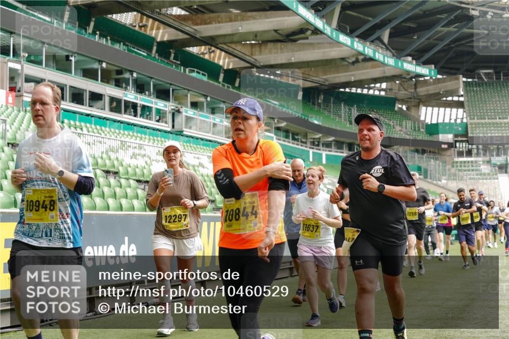 13.09.2026 - 21. swb-Marathon Bremen Michael Burmester http://msf.ph/oto/10460529 13.09.2026 10:34:16 Laufen im Stadion 10018, 10067, 10078, 10147, 10157, 10166, 10177, 10184, 10185, 10211, 10236, 10240, 10254, 10297, 10300, 10355, 10356, 10367, 10368, 10369, 10374, 10379, 10383, 10394, 10408, 10415, 10423, 10428, 10460, 10485, 10494, 10530, 10559, 10578, 10604, 10639, 10668, 10669, 10673, 10677, 10687, 10691, 10699, 10700, 10728, 10745, 10749, 10750, 10772, 10787, 10788, 10794, 10809, 10828, 10857, 10914, 10928, 11126, 11162, 11343, 11803, 11965, 10146, 10222 meine-sportfotos.de