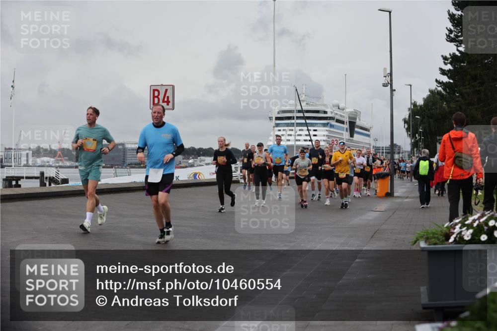 13.09.2026 - Kiel Lauf Andreas Tolksdorf http://msf.ph/oto/10460554 13.09.2026 12:01:20 Kiellinie 4, 3 meine-sportfotos.de