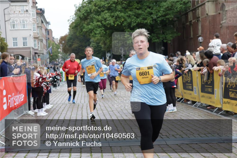 13.09.2026 - Kiel Lauf Yannick Fuchs http://msf.ph/oto/10460563 13.09.2026 09:52:41 Ziel 291, 918, 919, 1092, 4412, 5736, 6432, 6601, 7867, 8068, 9345, 9565, 9892, 10259, 10280, 10798, 12258, 12282, 180, 2157, 2924, 3476, 3832, 4166, 4666, 4883, 5032, 5736, 6432, 6471, 6625, 6679, 6867, 7347, 7494, 7719, 7742, 8992, 9892, 10259, 10371, 10620, 10746, 11130, 11580, 12068, 70, 1395, 3205, 3581, 4671, 6241, 6613, 6845, 7394, 8851, 12417, 12468, 896, 1899, 4132, 4883, 6625, 8729, 9616, 11300, 11444, 11445, 11580 meine-sportfotos.de