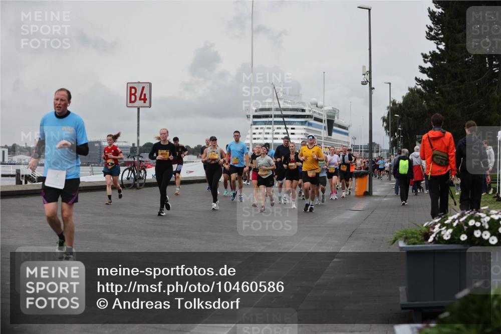 13.09.2026 - Kiel Lauf Andreas Tolksdorf http://msf.ph/oto/10460586 13.09.2026 12:01:21 Kiellinie 4, 4810 meine-sportfotos.de