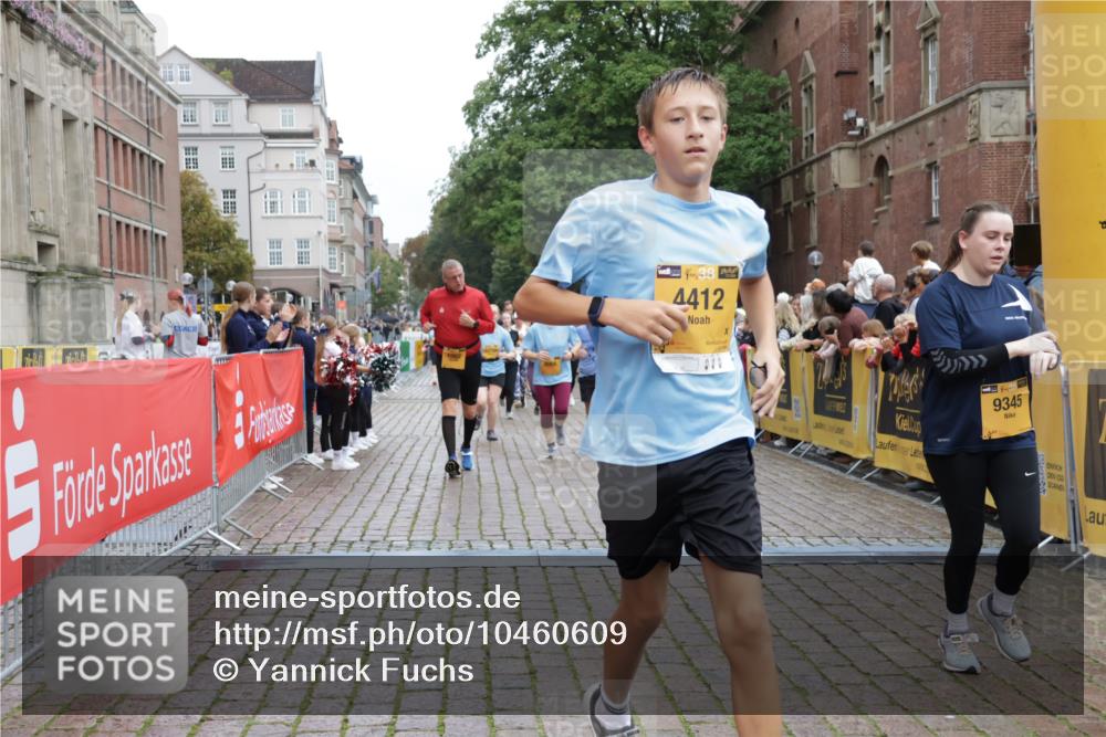 13.09.2026 - Kiel Lauf Yannick Fuchs http://msf.ph/oto/10460609 13.09.2026 09:52:44 Ziel 291, 918, 919, 1092, 1395, 4412, 4671, 6601, 7394, 7867, 8068, 8851, 9345, 9565, 10280, 10798, 12258, 180, 2157, 2924, 3476, 3832, 4166, 4666, 4883, 5032, 5736, 6432, 6471, 6625, 6679, 6867, 7347, 7494, 7719, 7742, 7867, 8992, 9892, 10259, 10371, 10620, 10746, 11130, 12068, 12282, 70, 175, 3205, 3581, 6241, 6613, 6845, 7226, 9707, 12417, 12468, 4132, 4166, 4883, 6471, 6625, 8729, 9616, 10371, 10620, 11300, 11444, 11580, 12068 meine-sportfotos.de
