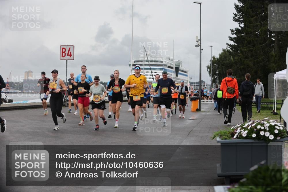 13.09.2026 - Kiel Lauf Andreas Tolksdorf http://msf.ph/oto/10460636 13.09.2026 12:01:24 Kiellinie 4 meine-sportfotos.de