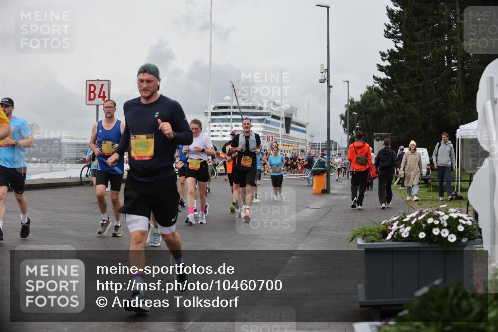 13.09.2026 - Kiel Lauf Andreas Tolksdorf http://msf.ph/oto/10460700 13.09.2026 12:01:27 Kiellinie 4, 4982, 318, 12537, 3 meine-sportfotos.de