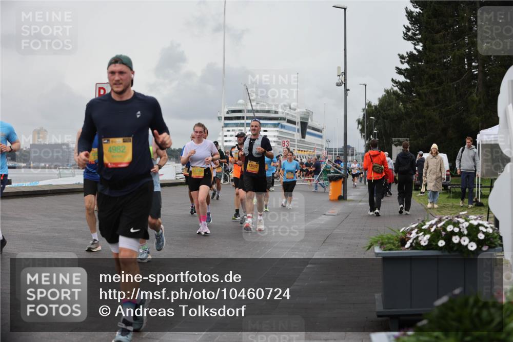 13.09.2026 - Kiel Lauf Andreas Tolksdorf http://msf.ph/oto/10460724 13.09.2026 12:01:28 Kiellinie 4982, 12537, 3 meine-sportfotos.de
