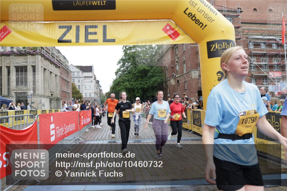 13.09.2026 - Kiel Lauf Yannick Fuchs http://msf.ph/oto/10460732 13.09.2026 09:52:50 Ziel 291, 1092, 1395, 4671, 6241, 6613, 6845, 7394, 8068, 8851, 9345, 9565, 10280, 10798, 12258, 180, 918, 919, 2157, 2924, 4412, 4666, 5032, 5736, 6432, 6601, 6679, 6867, 7719, 7742, 7867, 8992, 9345, 9892, 10259, 10746, 11130, 12282, 70, 175, 2399, 3205, 3581, 7140, 7226, 7495, 9707, 10275, 12417, 12468, 3476, 3832, 4166, 4666, 4883, 6471, 6625, 6867, 7347, 7494, 10371, 10620, 11580, 12068 meine-sportfotos.de