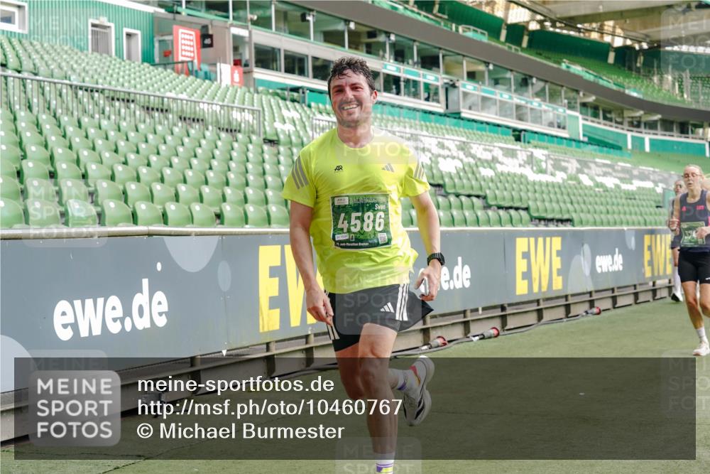 13.09.2026 - 21. swb-Marathon Bremen Michael Burmester http://msf.ph/oto/10460767 13.09.2026 12:55:00 Laufen im Stadion 161, 189, 201, 205, 313, 385, 388, 461, 472, 481, 495, 560, 655, 666, 675, 696, 816, 827, 913, 1053, 1058, 1076, 1197, 1207, 1390, 1419, 1468, 1537, 1551, 1599, 1631, 1645, 1658, 2055, 2125, 2234, 2251, 2319, 2383, 2390, 2474, 2499, 2604, 2623, 2701, 2733, 2801, 2824, 2870, 2882, 2913, 2922, 2962, 2971, 3012, 3054, 3057, 3134, 3175, 3192, 3206, 3241, 3246, 3346, 3356, 3357, 3413, 3706, 3716, 3836, 4137, 4413, 4733, 5277, 5430, 5530, 6106, 2498, 3085 meine-sportfotos.de
