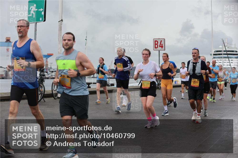 13.09.2026 - Kiel Lauf Andreas Tolksdorf http://msf.ph/oto/10460799 13.09.2026 12:01:30 Kiellinie 4, 12733, 12537 meine-sportfotos.de