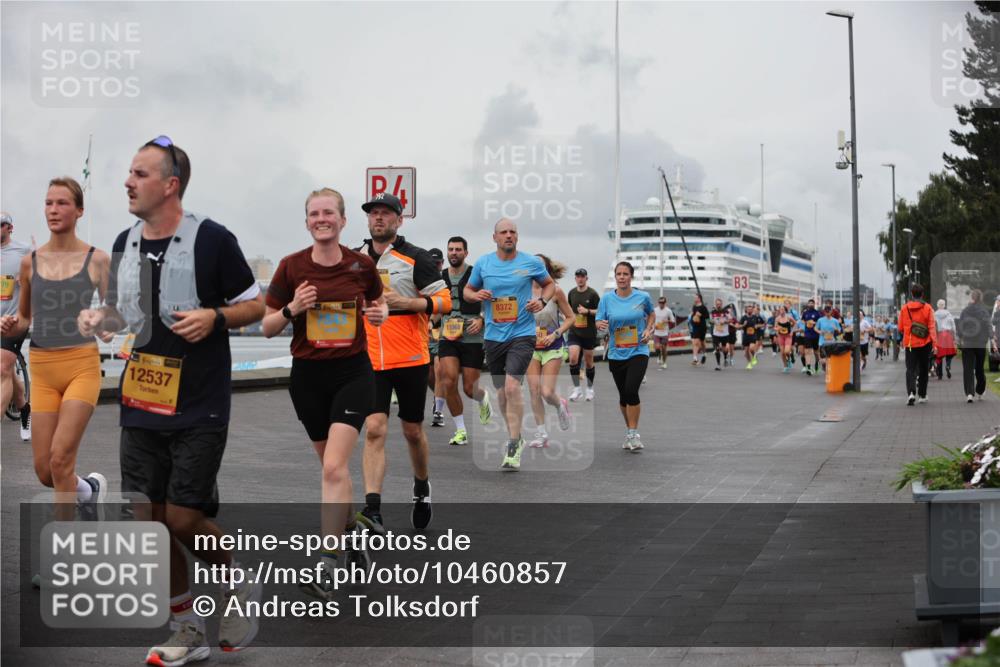 13.09.2026 - Kiel Lauf Andreas Tolksdorf http://msf.ph/oto/10460857 13.09.2026 12:01:31 Kiellinie 39, 12537, 8372, 3 meine-sportfotos.de