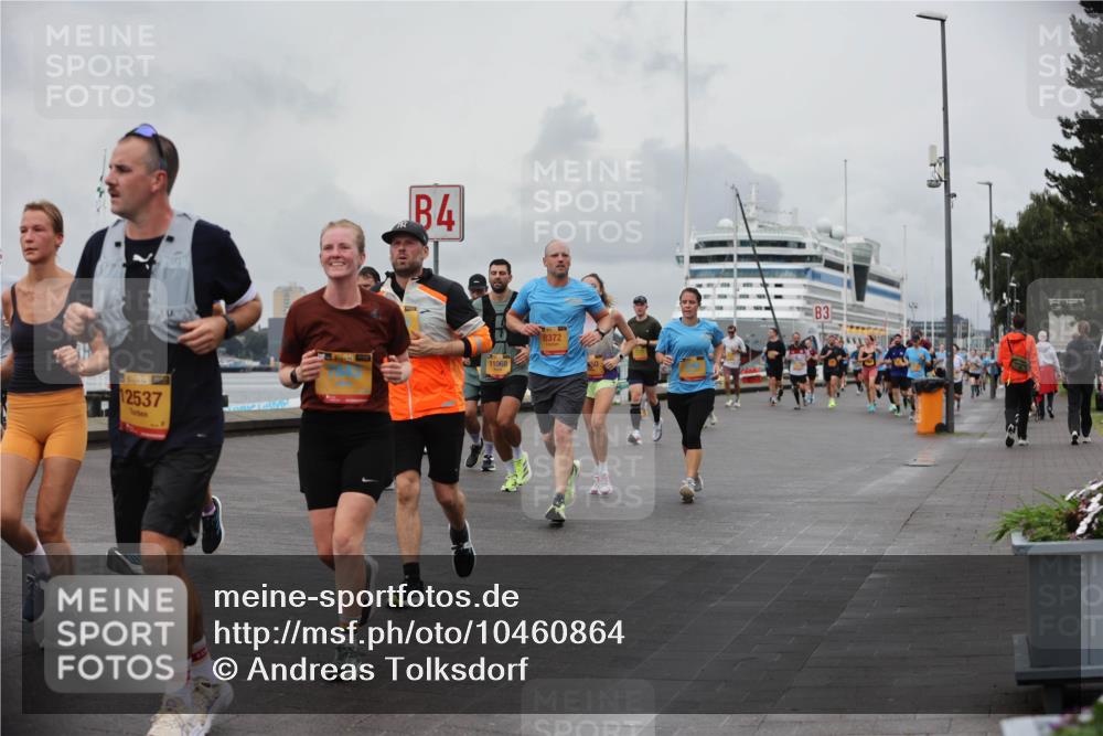 13.09.2026 - Kiel Lauf Andreas Tolksdorf http://msf.ph/oto/10460864 13.09.2026 12:01:32 Kiellinie 1, 39, 12537, 4, 11068, 8372, 3 meine-sportfotos.de