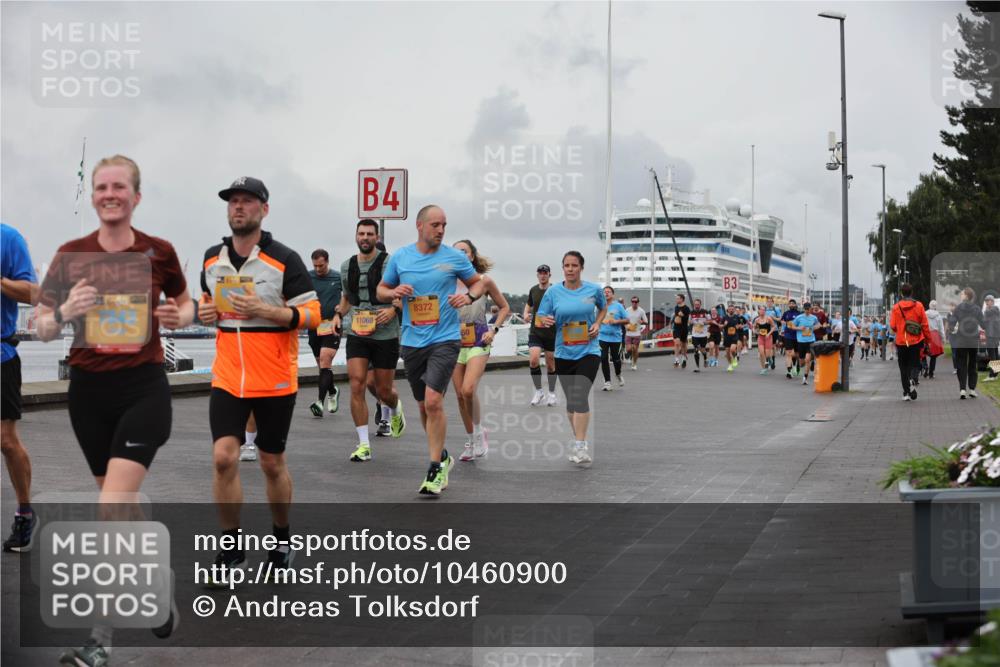 13.09.2026 - Kiel Lauf Andreas Tolksdorf http://msf.ph/oto/10460900 13.09.2026 12:01:32 Kiellinie 4 meine-sportfotos.de