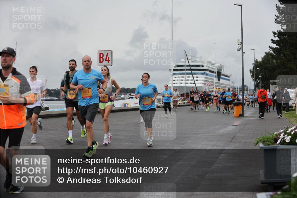 13.09.2026 - Kiel Lauf Andreas Tolksdorf http://msf.ph/oto/10460927 13.09.2026 12:01:33 Kiellinie 11068, 8372, 4, 3 meine-sportfotos.de