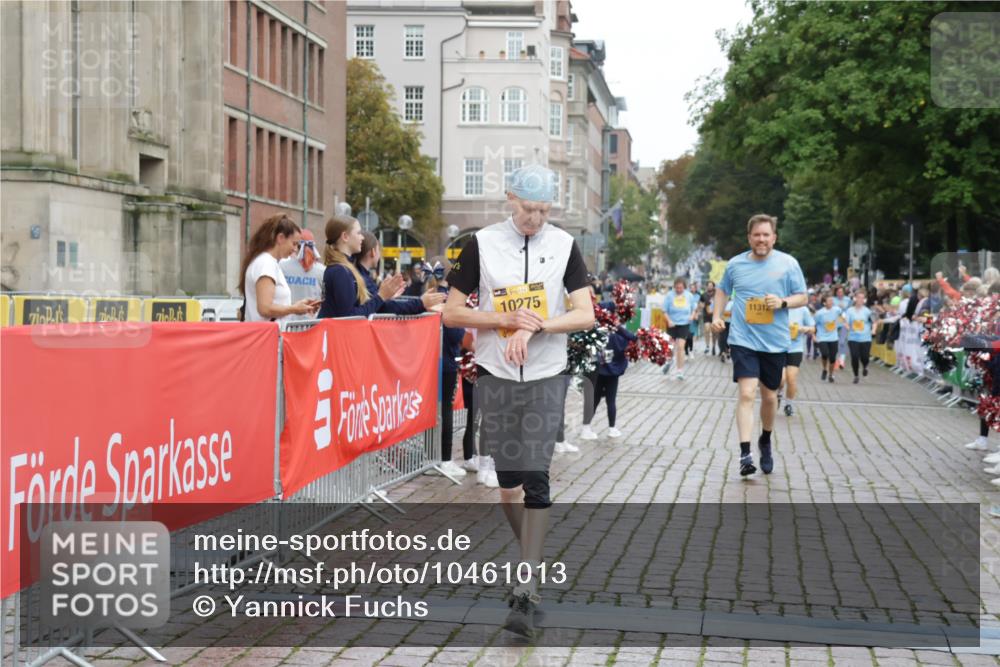 13.09.2026 - Kiel Lauf Yannick Fuchs http://msf.ph/oto/10461013 13.09.2026 09:53:14 Ziel 2058, 2399, 7140, 7143, 7495, 9568, 10275, 11312, 70, 175, 291, 1092, 1395, 3205, 3581, 4412, 4671, 6241, 6613, 6845, 7226, 7394, 8068, 8851, 9345, 9565, 9707, 10280, 10798, 12258, 12417, 12468, 761, 802, 1417, 1499, 1718, 2886, 2948, 2978, 4920, 5779, 5789, 6180, 7185, 7429, 7541, 7552, 8260, 8353, 10495, 10929, 11059, 11073, 12284, 12493, 918, 919, 1092, 4412, 6601, 7867, 9345, 12282 meine-sportfotos.de