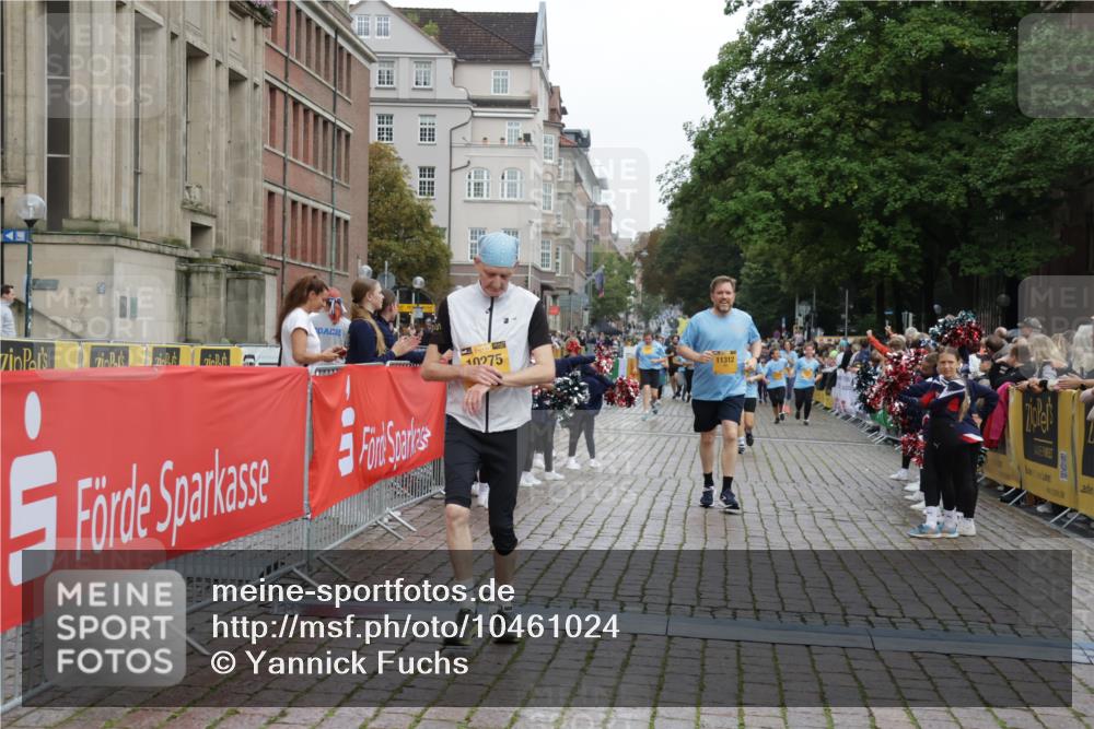 13.09.2026 - Kiel Lauf Yannick Fuchs http://msf.ph/oto/10461024 13.09.2026 09:53:14 Ziel 2058, 2399, 7140, 7143, 7495, 9568, 10275, 11312, 70, 175, 291, 1092, 1395, 3205, 3581, 4412, 4671, 6241, 6613, 6845, 7226, 7394, 8068, 8851, 9345, 9565, 9707, 10280, 10798, 12258, 12417, 12468, 761, 802, 1417, 1499, 1718, 2886, 2948, 2978, 4920, 5779, 5789, 6180, 7185, 7429, 7541, 7552, 8260, 8353, 10495, 10929, 11059, 11073, 12284, 12493, 918, 919, 1092, 4412, 6601, 7867, 9345, 12282 meine-sportfotos.de