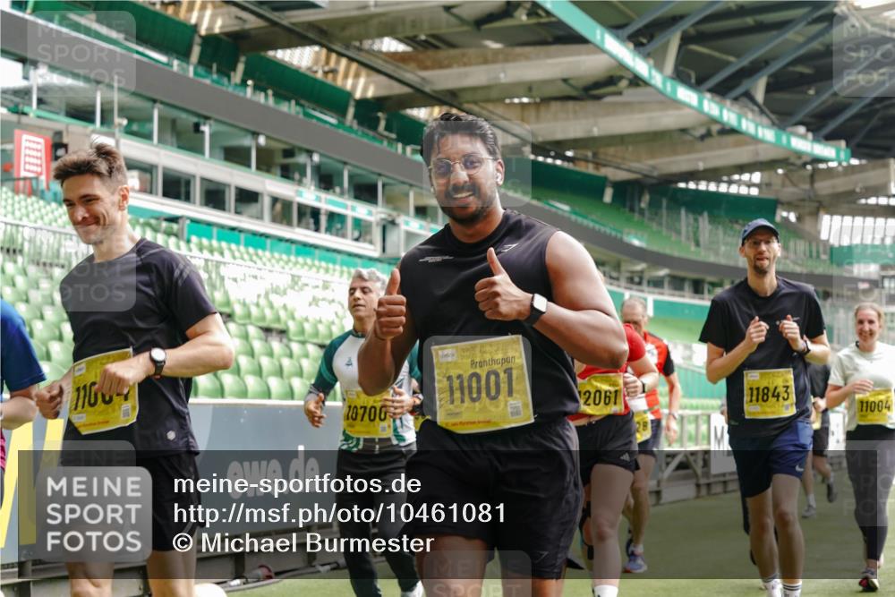 13.09.2026 - 21. swb-Marathon Bremen Michael Burmester http://msf.ph/oto/10461081 13.09.2026 10:34:24 Laufen im Stadion 10018, 10078, 10093, 10147, 10157, 10166, 10177, 10184, 10185, 10211, 10236, 10240, 10254, 10297, 10355, 10356, 10367, 10368, 10369, 10374, 10383, 10394, 10408, 10415, 10423, 10428, 10460, 10485, 10494, 10528, 10530, 10559, 10578, 10604, 10639, 10668, 10669, 10673, 10677, 10687, 10691, 10699, 10700, 10728, 10745, 10749, 10750, 10772, 10787, 10788, 10794, 10809, 10828, 10857, 10914, 10928, 11126, 11162, 11343, 11803, 11965, 10146, 10222 meine-sportfotos.de