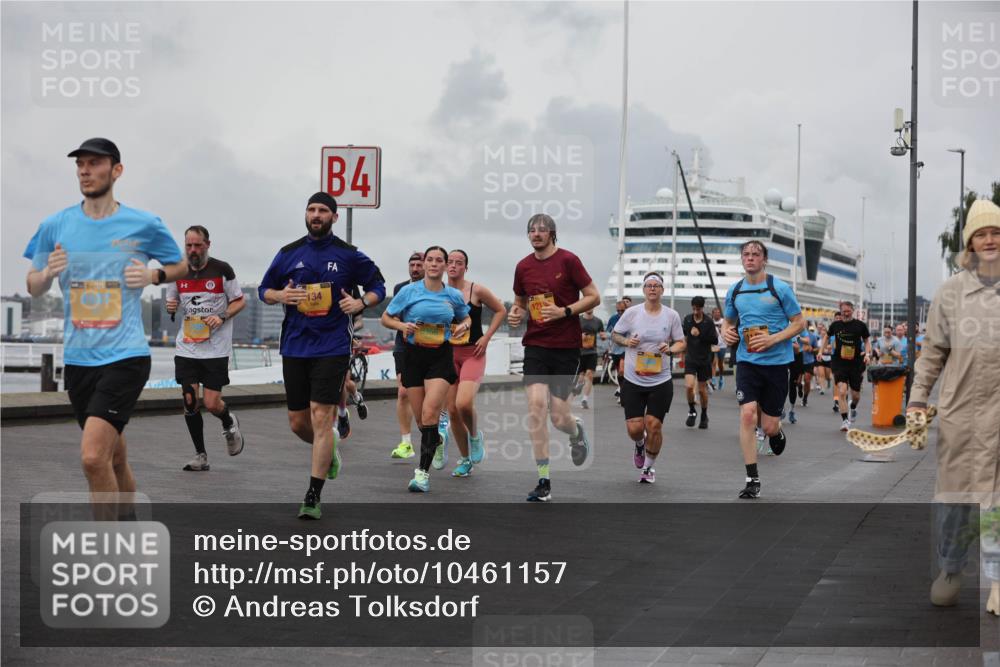 13.09.2026 - Kiel Lauf Andreas Tolksdorf http://msf.ph/oto/10461157 13.09.2026 12:01:43 Kiellinie 134, 4 meine-sportfotos.de