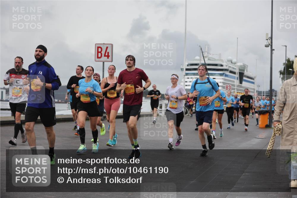 13.09.2026 - Kiel Lauf Andreas Tolksdorf http://msf.ph/oto/10461190 13.09.2026 12:01:44 Kiellinie 0356, 4, 2869, 42, 195, 12136, 11497, 3 meine-sportfotos.de