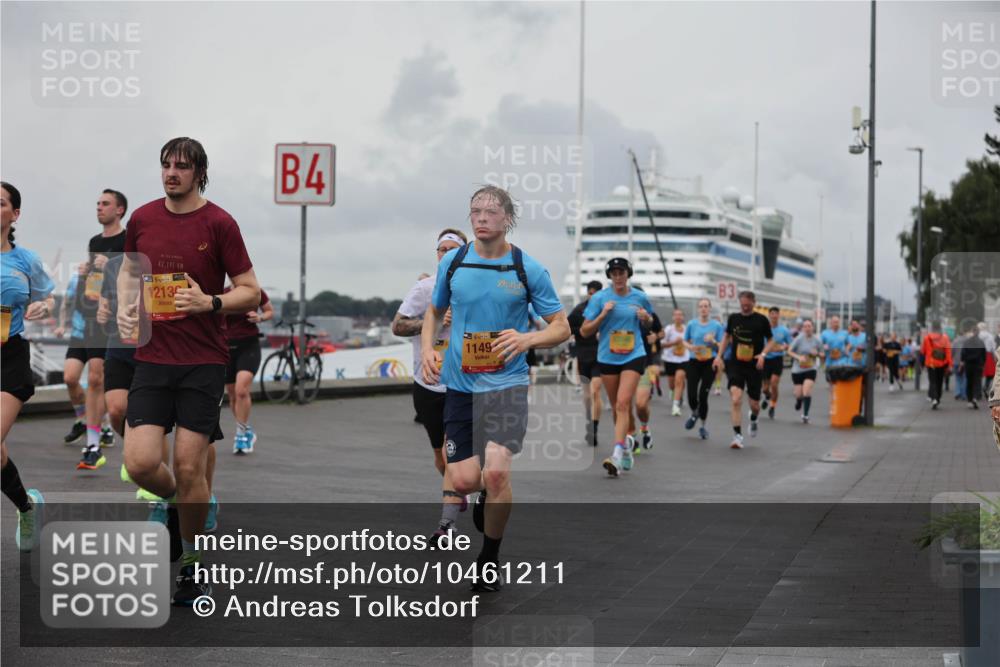 13.09.2026 - Kiel Lauf Andreas Tolksdorf http://msf.ph/oto/10461211 13.09.2026 12:01:45 Kiellinie 42, 195, 38, 1213, 4, 38, 1149, 83 meine-sportfotos.de