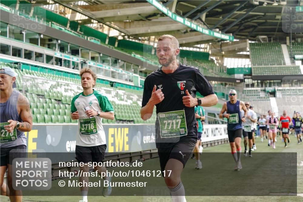 13.09.2026 - 21. swb-Marathon Bremen Michael Burmester http://msf.ph/oto/10461217 13.09.2026 12:55:09 Laufen im Stadion 161, 189, 201, 205, 385, 388, 411, 461, 472, 481, 495, 655, 666, 675, 816, 827, 854, 913, 1053, 1058, 1076, 1197, 1390, 1419, 1468, 1537, 1551, 1599, 1631, 1645, 1658, 2055, 2122, 2125, 2234, 2251, 2260, 2319, 2383, 2390, 2474, 2499, 2604, 2623, 2701, 2733, 2801, 2824, 2870, 2882, 2913, 2922, 2962, 2971, 3012, 3054, 3057, 3134, 3175, 3192, 3206, 3241, 3246, 3346, 3356, 3357, 3413, 3706, 3716, 3836, 4135, 4137, 4413, 4733, 5277, 5430, 5530, 6106, 2498, 3085 meine-sportfotos.de