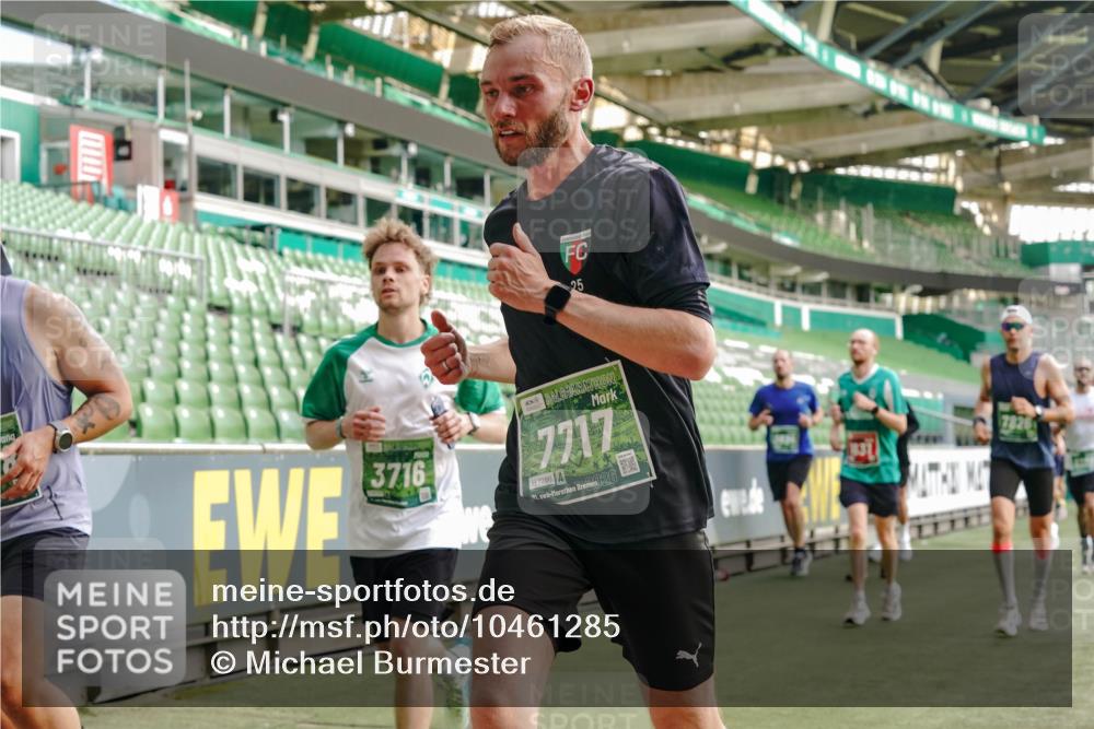 13.09.2026 - 21. swb-Marathon Bremen Michael Burmester http://msf.ph/oto/10461285 13.09.2026 12:55:10 Laufen im Stadion 161, 189, 201, 205, 385, 388, 411, 461, 472, 481, 495, 655, 666, 675, 816, 827, 854, 913, 1053, 1058, 1076, 1197, 1390, 1419, 1468, 1537, 1551, 1599, 1631, 1645, 1658, 2055, 2122, 2125, 2234, 2251, 2260, 2319, 2383, 2390, 2474, 2499, 2604, 2623, 2701, 2733, 2801, 2824, 2870, 2882, 2913, 2922, 2962, 2971, 3012, 3054, 3057, 3134, 3175, 3192, 3206, 3241, 3246, 3346, 3356, 3357, 3413, 3706, 3716, 3836, 4135, 4137, 4413, 4733, 5277, 5430, 5530, 6106, 2498, 3085 meine-sportfotos.de