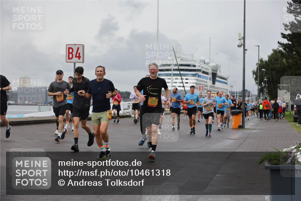 13.09.2026 - Kiel Lauf Andreas Tolksdorf http://msf.ph/oto/10461318 13.09.2026 12:01:50 Kiellinie 4, 8173, 6196, 106, 5354, 3 meine-sportfotos.de