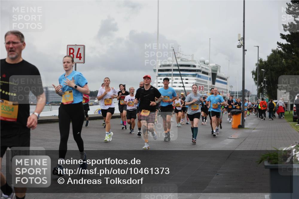 13.09.2026 - Kiel Lauf Andreas Tolksdorf http://msf.ph/oto/10461373 13.09.2026 12:01:52 Kiellinie 5354, 4, 257, 8897, 3 meine-sportfotos.de