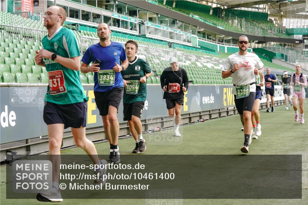 13.09.2026 - 21. swb-Marathon Bremen Michael Burmester http://msf.ph/oto/10461400 13.09.2026 12:55:12 Laufen im Stadion 161, 189, 201, 205, 385, 388, 411, 461, 465, 472, 481, 495, 655, 666, 816, 827, 854, 913, 1053, 1058, 1076, 1197, 1390, 1419, 1468, 1537, 1551, 1599, 1631, 1645, 1658, 2055, 2122, 2125, 2234, 2251, 2260, 2319, 2383, 2390, 2474, 2499, 2604, 2623, 2701, 2733, 2801, 2824, 2870, 2882, 2913, 2922, 2962, 2971, 3012, 3054, 3057, 3134, 3175, 3192, 3206, 3241, 3246, 3346, 3356, 3357, 3413, 3508, 3706, 3716, 3836, 4135, 4137, 4413, 4733, 5277, 5430, 5530, 6106, 2498, 3085 meine-sportfotos.de