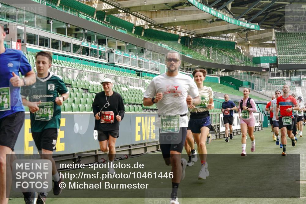 13.09.2026 - 21. swb-Marathon Bremen Michael Burmester http://msf.ph/oto/10461446 13.09.2026 12:55:13 Laufen im Stadion 161, 189, 201, 205, 385, 388, 411, 461, 465, 472, 481, 495, 655, 666, 816, 827, 854, 913, 1053, 1058, 1076, 1197, 1390, 1419, 1468, 1537, 1551, 1599, 1631, 1645, 1658, 1750, 2055, 2122, 2125, 2234, 2251, 2260, 2319, 2383, 2390, 2474, 2499, 2604, 2623, 2701, 2733, 2801, 2824, 2870, 2882, 2913, 2922, 2962, 2971, 3012, 3054, 3057, 3134, 3175, 3192, 3206, 3241, 3246, 3346, 3356, 3357, 3413, 3508, 3706, 3716, 3836, 4135, 4137, 4413, 4479, 4733, 5277, 5430, 5530, 6106, 2498, 3085 meine-sportfotos.de