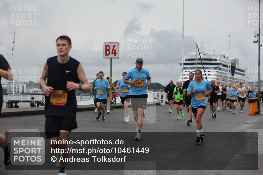 13.09.2026 - Kiel Lauf Andreas Tolksdorf http://msf.ph/oto/10461449 13.09.2026 12:02:06 Kiellinie 10063, 4, 362, 3 meine-sportfotos.de