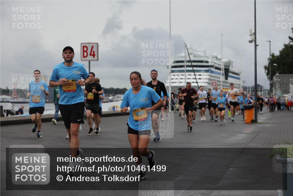13.09.2026 - Kiel Lauf Andreas Tolksdorf http://msf.ph/oto/10461499 13.09.2026 12:02:08 Kiellinie 38, 1362, 4, 39, 3 meine-sportfotos.de