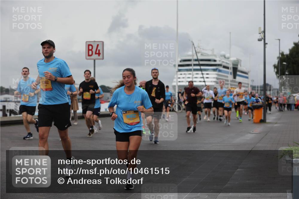 13.09.2026 - Kiel Lauf Andreas Tolksdorf http://msf.ph/oto/10461515 13.09.2026 12:02:08 Kiellinie 1434, 1362, 4, 38 meine-sportfotos.de