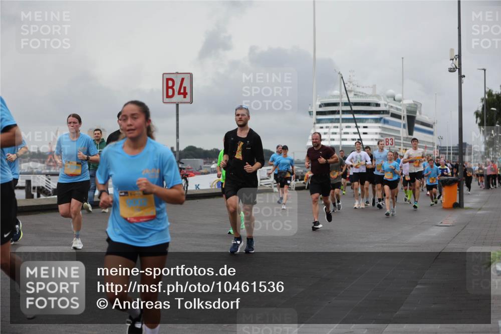 13.09.2026 - Kiel Lauf Andreas Tolksdorf http://msf.ph/oto/10461536 13.09.2026 12:02:09 Kiellinie 4, 3 meine-sportfotos.de