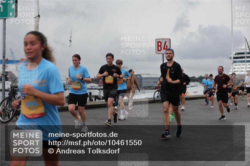 13.09.2026 - Kiel Lauf Andreas Tolksdorf http://msf.ph/oto/10461550 13.09.2026 12:02:10 Kiellinie 12524, 7393, 4 meine-sportfotos.de