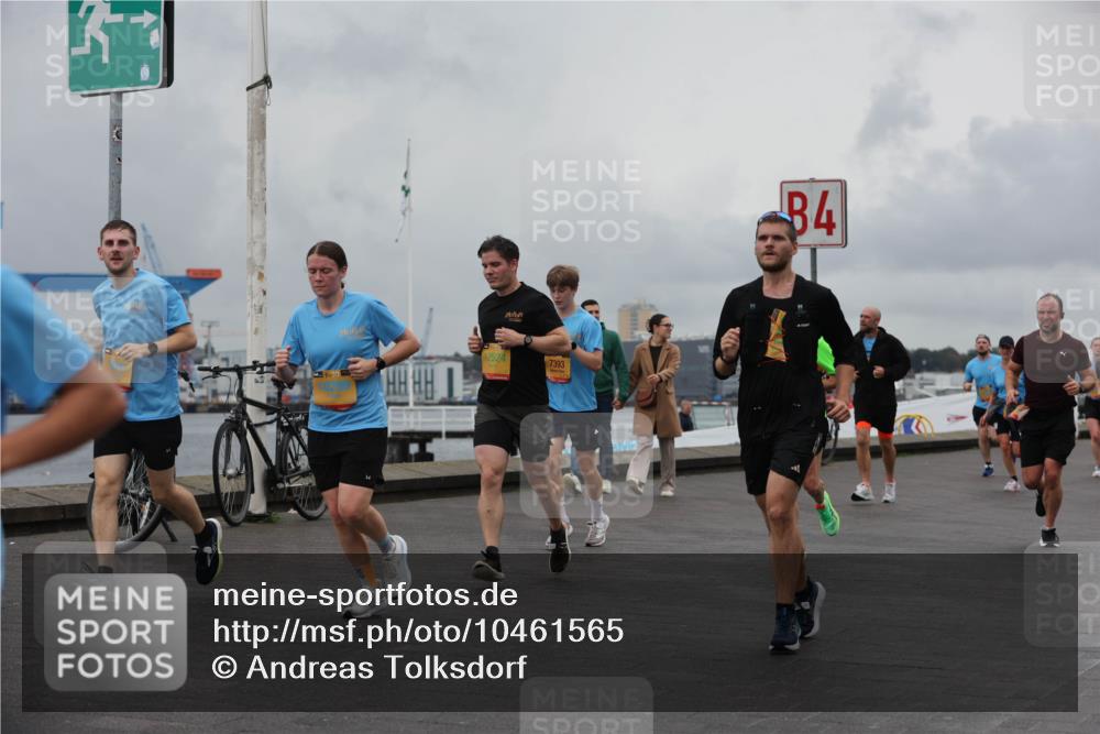 13.09.2026 - Kiel Lauf Andreas Tolksdorf http://msf.ph/oto/10461565 13.09.2026 12:02:10 Kiellinie 12524, 7393, 4 meine-sportfotos.de